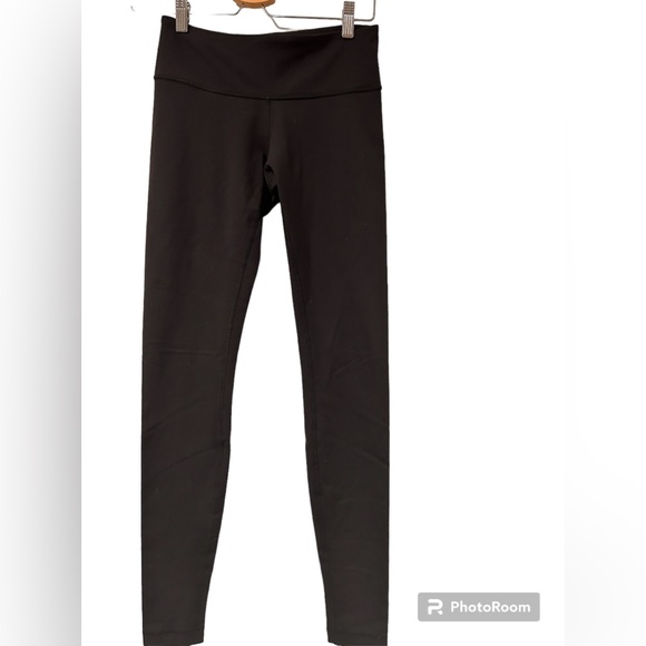 Lululemon Wunder Under leggings 28” inseam size 6 thick leggings see description - Picture 3 of 6